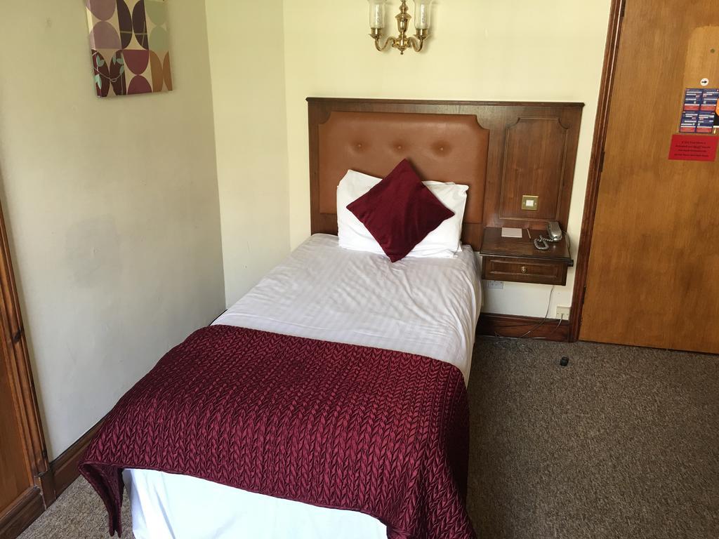 The Rutland Arms Hotel Newmarket  Rom bilde