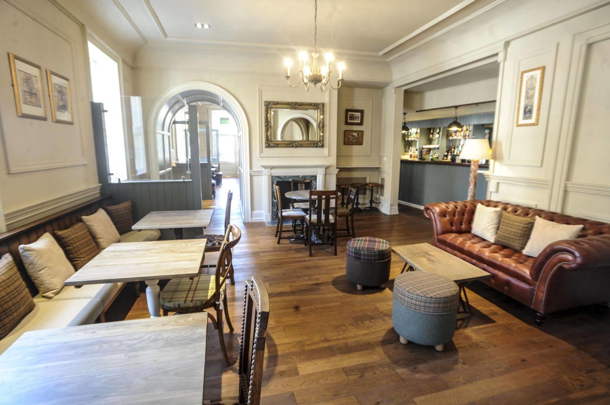 The Rutland Arms Hotel Newmarket  Eksteriør bilde